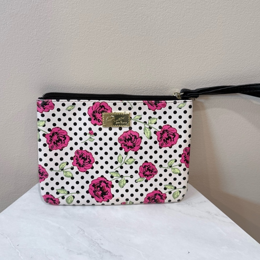 π₯Betsey Jonshon Floral Polka Dot Clutch ECπ₯